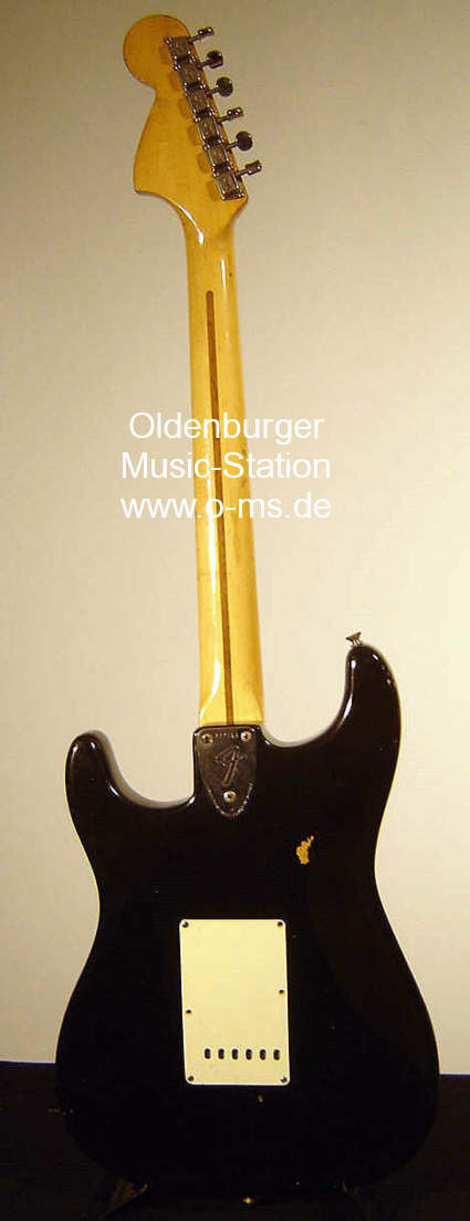 Fender_Stratocaster_1971_black_back 2.jpg